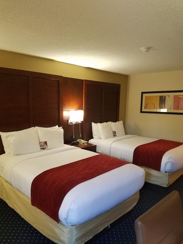 Comfort Inn Laurinburg Exterior photo