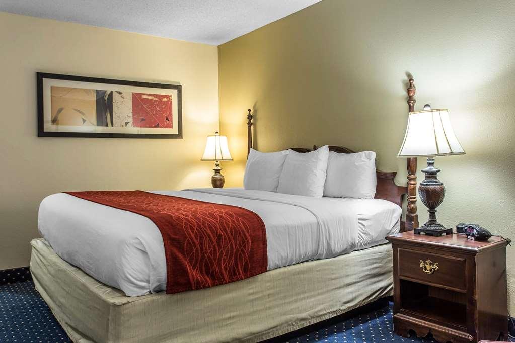 Comfort Inn Laurinburg Room photo