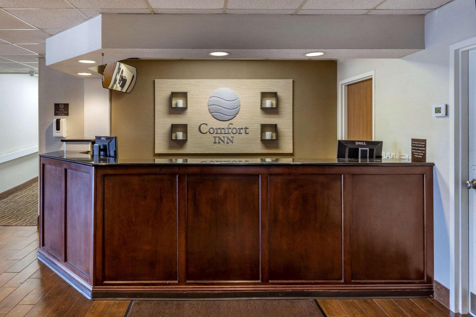 Comfort Inn Laurinburg Exterior photo