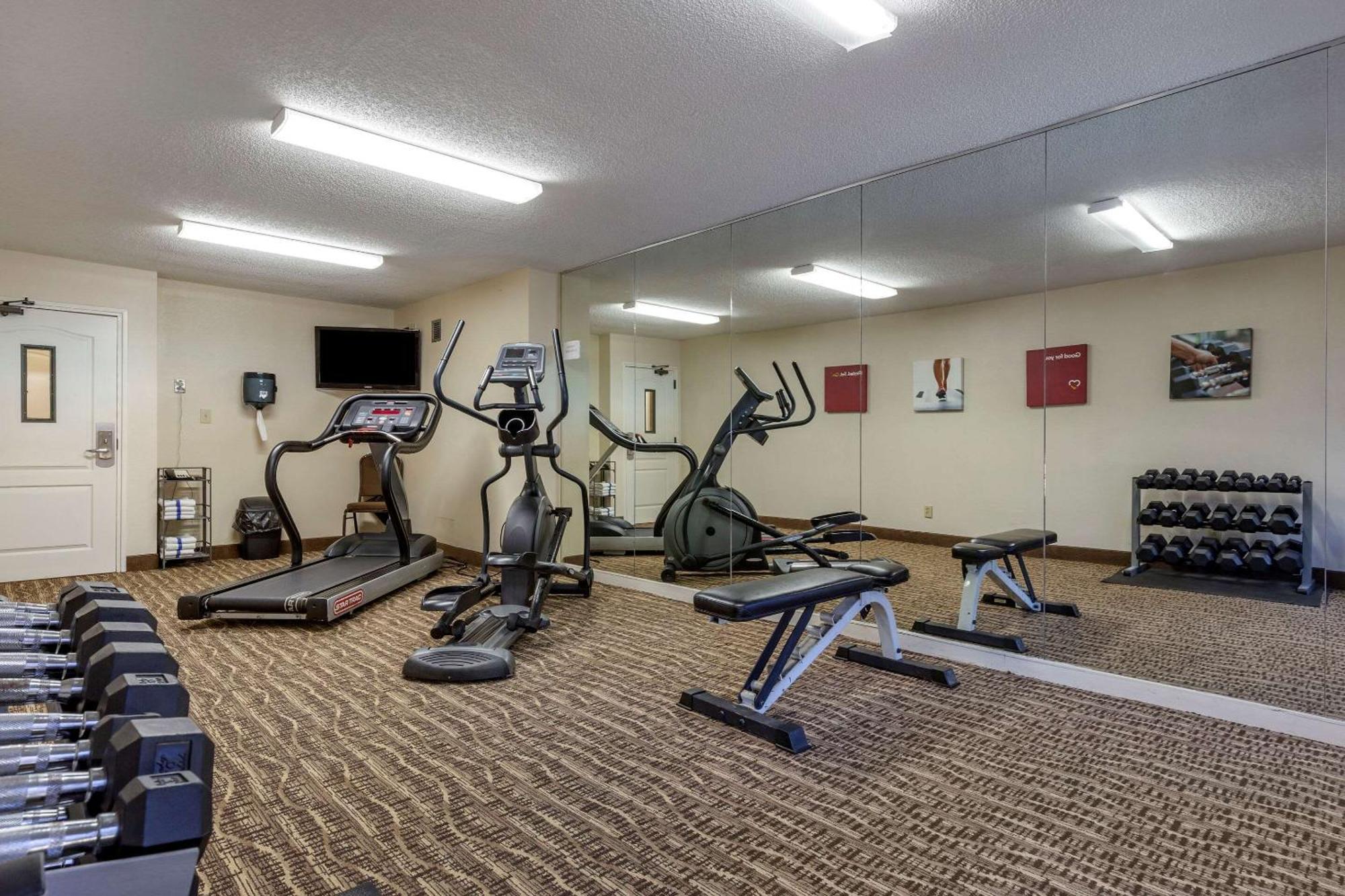 Comfort Inn Laurinburg Exterior photo