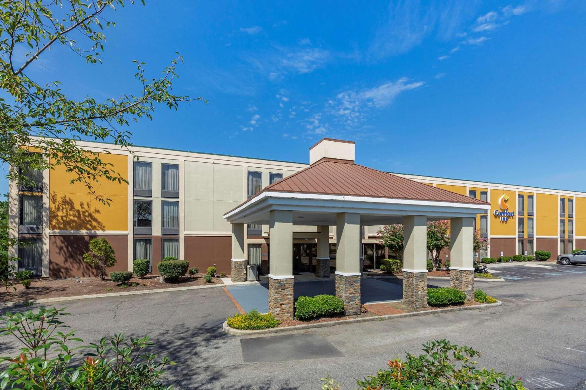 Comfort Inn Laurinburg Exterior photo